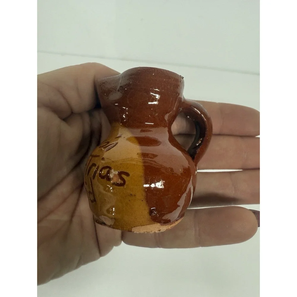 VTG Meson And Avelan Spain Tiny‎ Souvenir Pitchers